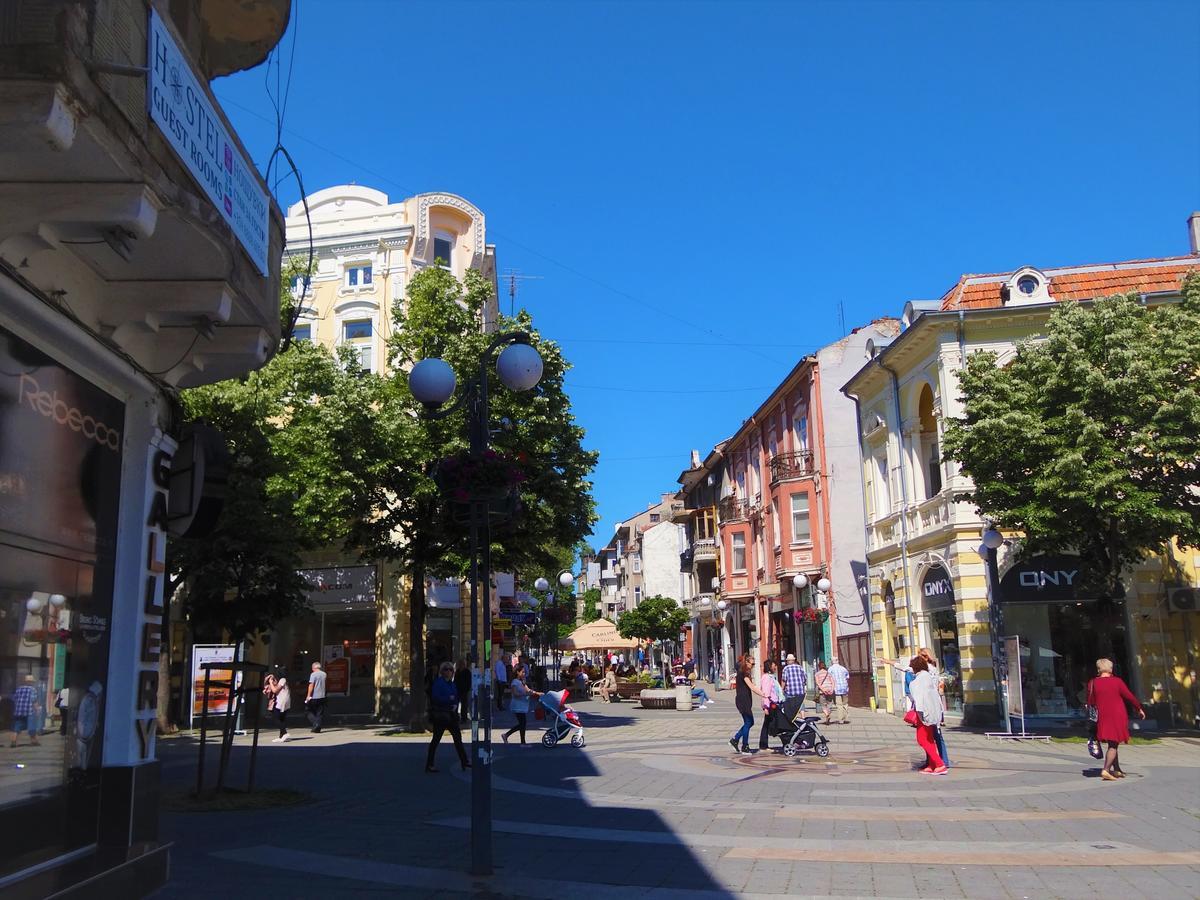 Hostel Compass Burgas Exterior photo