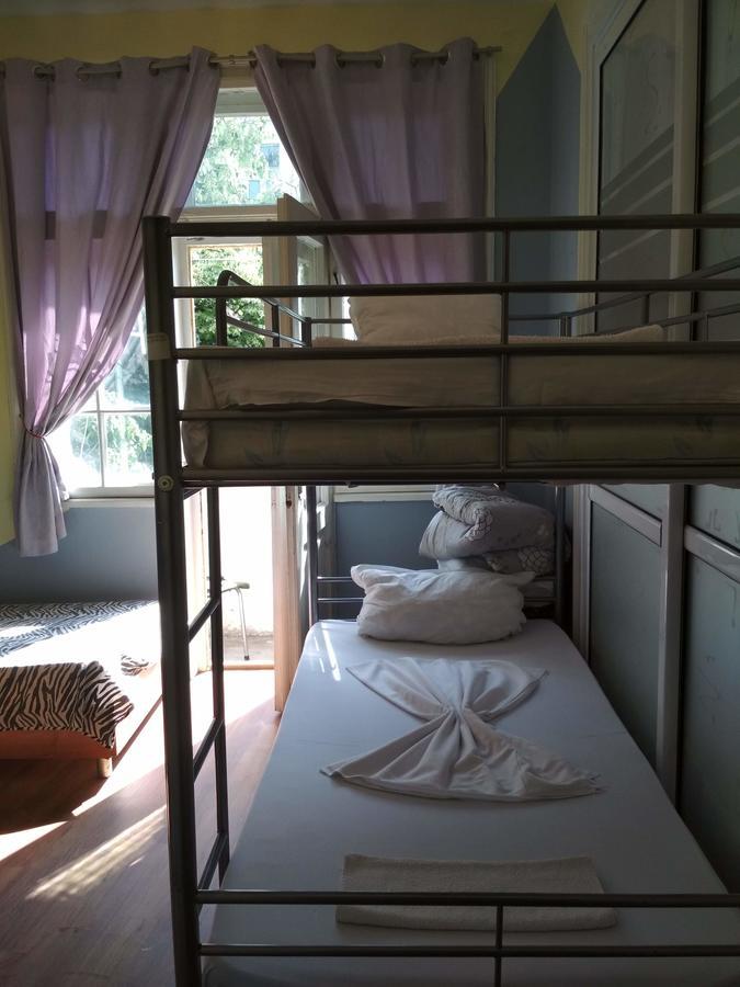 Hostel Compass Burgas Exterior photo